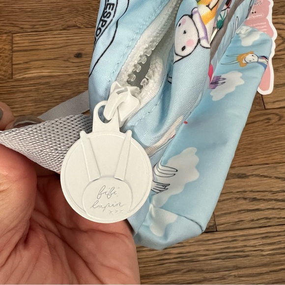 NWT Fifi Lapin LeSportsac crossbody - Picture 7 of 8